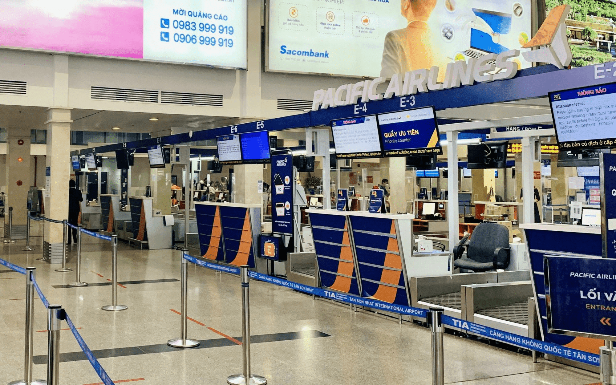 Quầy làm thủ tục check in Pacific Airlines