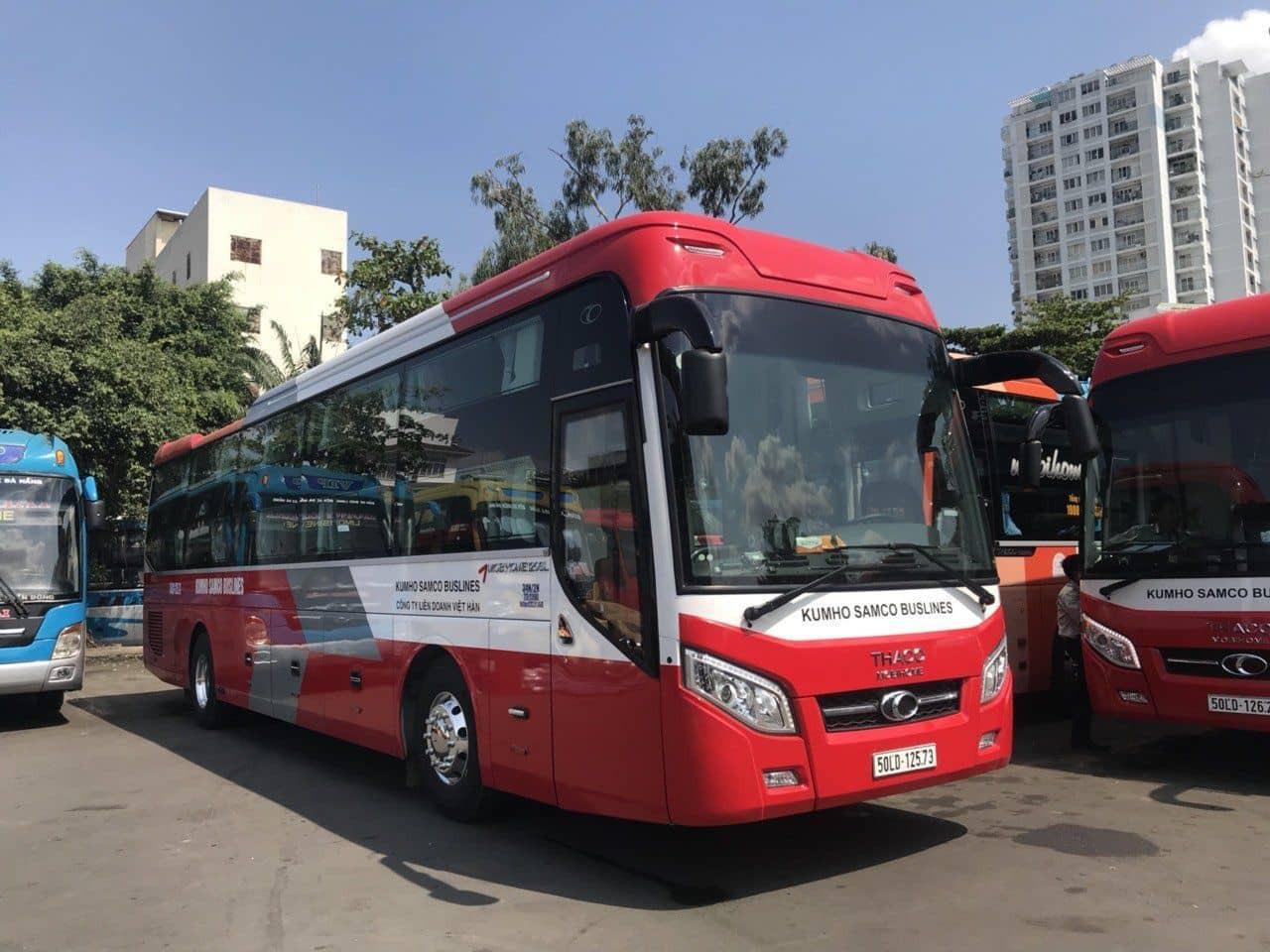 xe kumho nha trang đi sài gòn