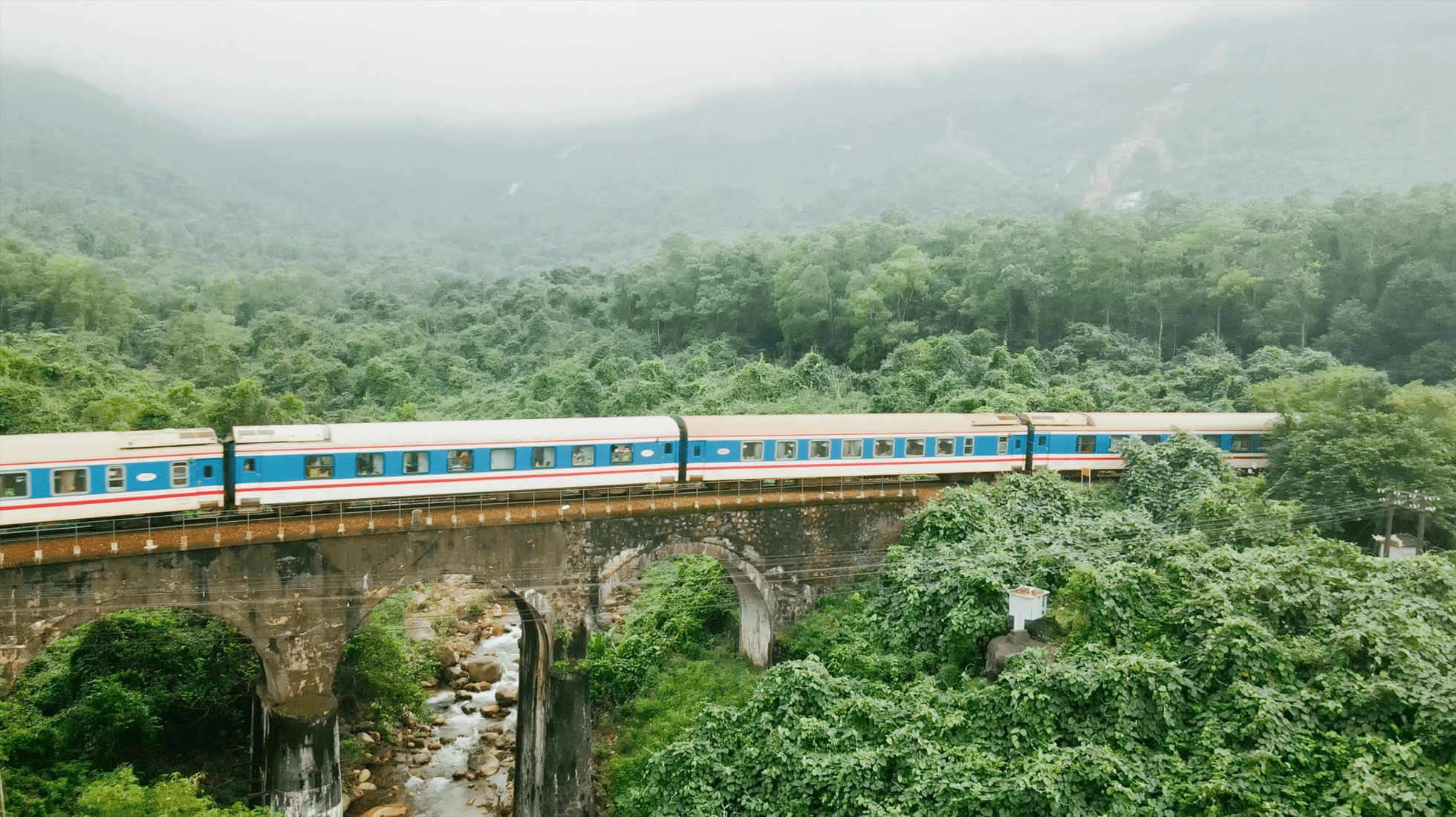 vé tàu thanh hóa nha trang