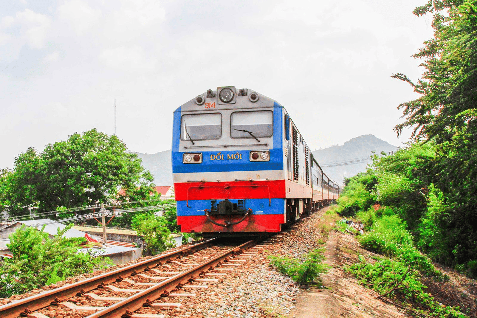 giá vé tàu biên hoà đi nha trang