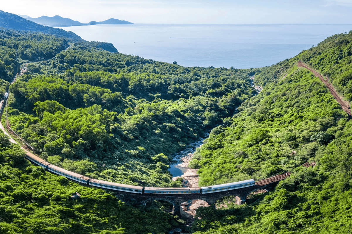 vé tàu huế đi nha trang