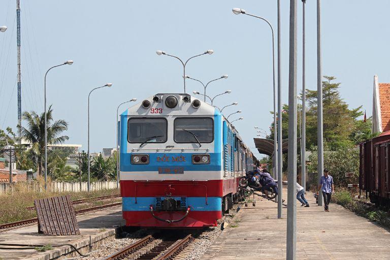 Giá vé tàu Nha Trang - Hà Nội và các mẹo hay cho chuyến đi trọn vẹn