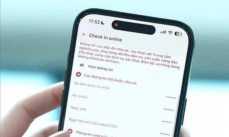 VNeID giúp hành khách check-in sân bay thuận tiện ngay trên điện thoại (Nguồn: VnExpress)